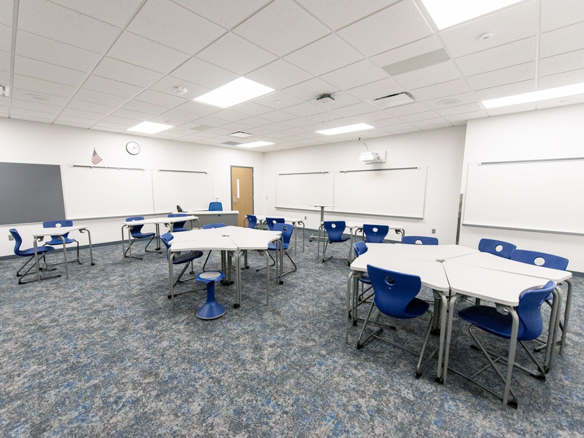 Ashland-Greenwood-Middle-School-WEB-20-scaled_rfw