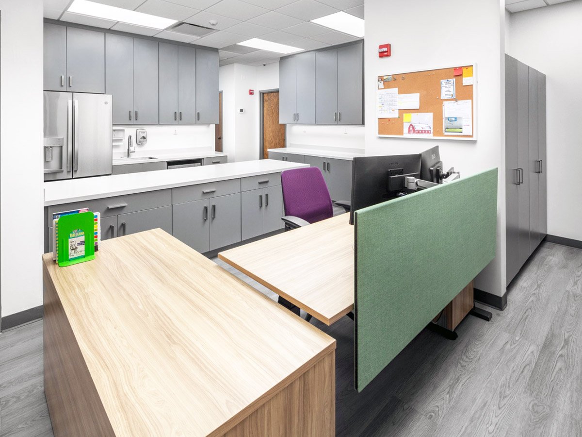 Central-City-Library-Workspace-2-scaled_rfw