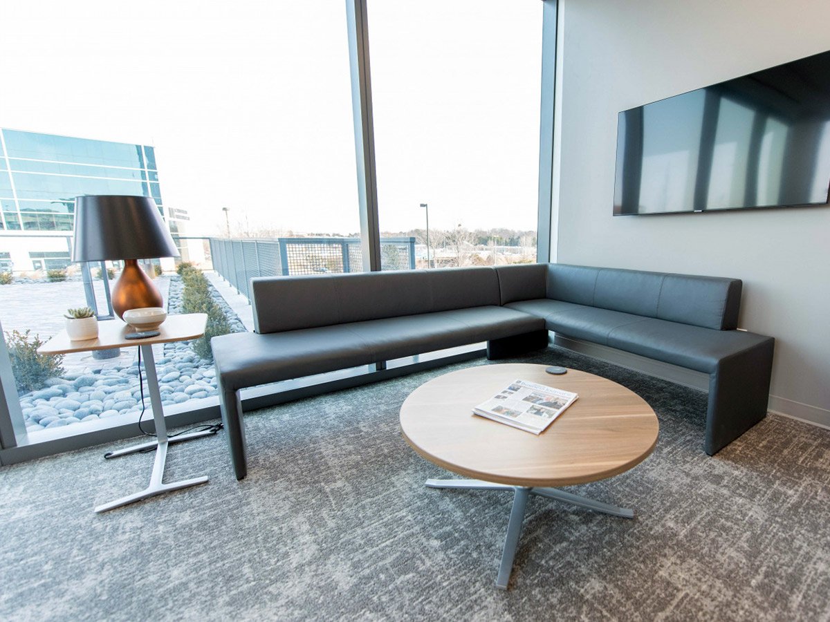 Frontier-Bank-WEB-9_rfw