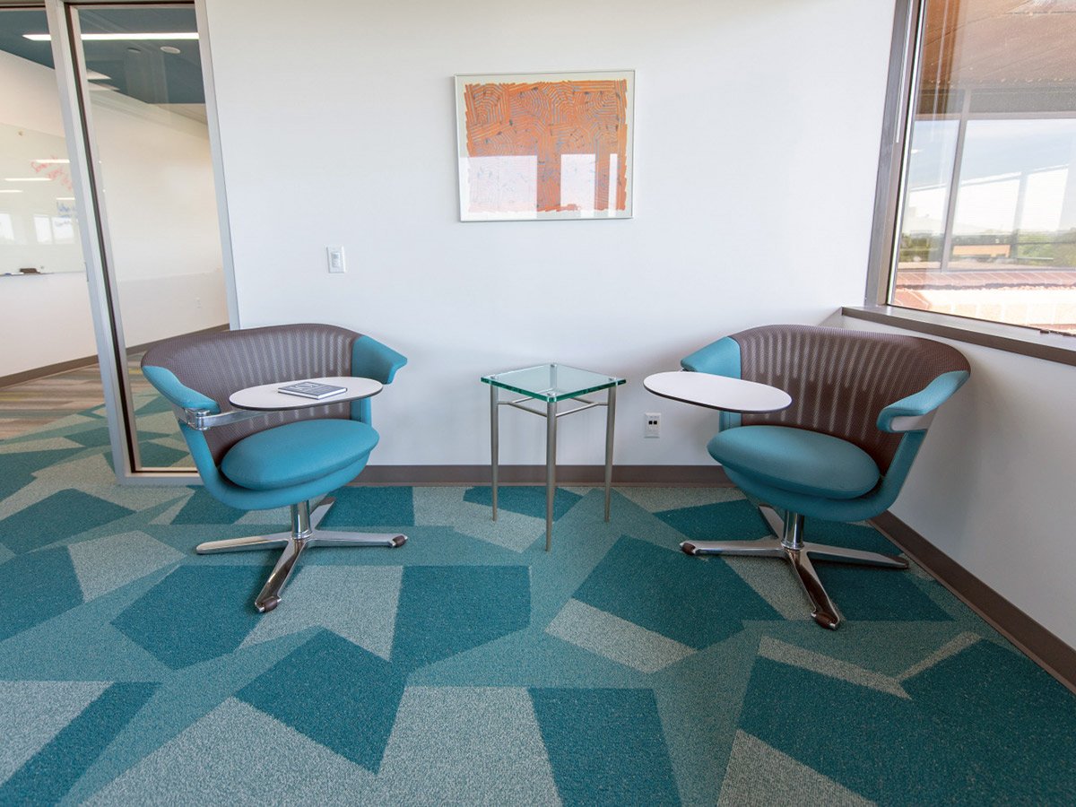 Omaha-Chamber-WEB-8_rfw