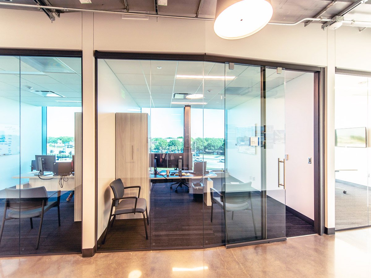 JE-Dunn-Lite-Scale-WEB-6_rfw